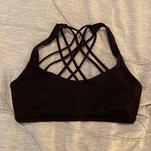 Lululemon sports bra